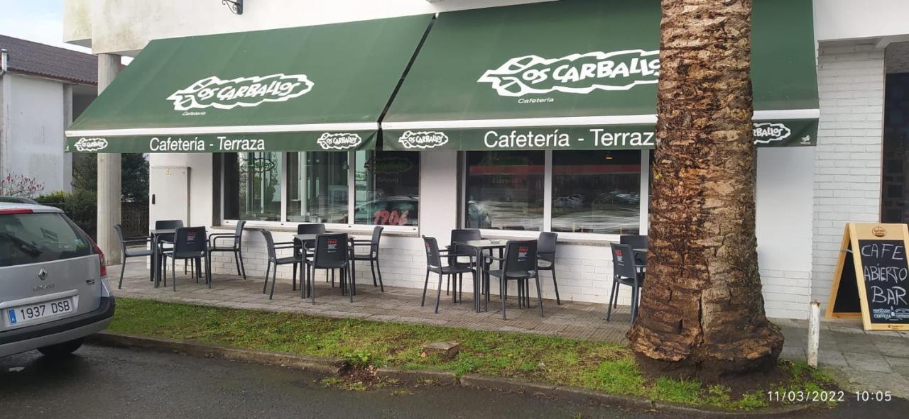 Hotel Os Carballos Sigueiro Exterior photo